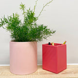 The perfect tool to declutter your workspace!