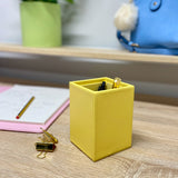 The perfect tool to declutter your workspace!